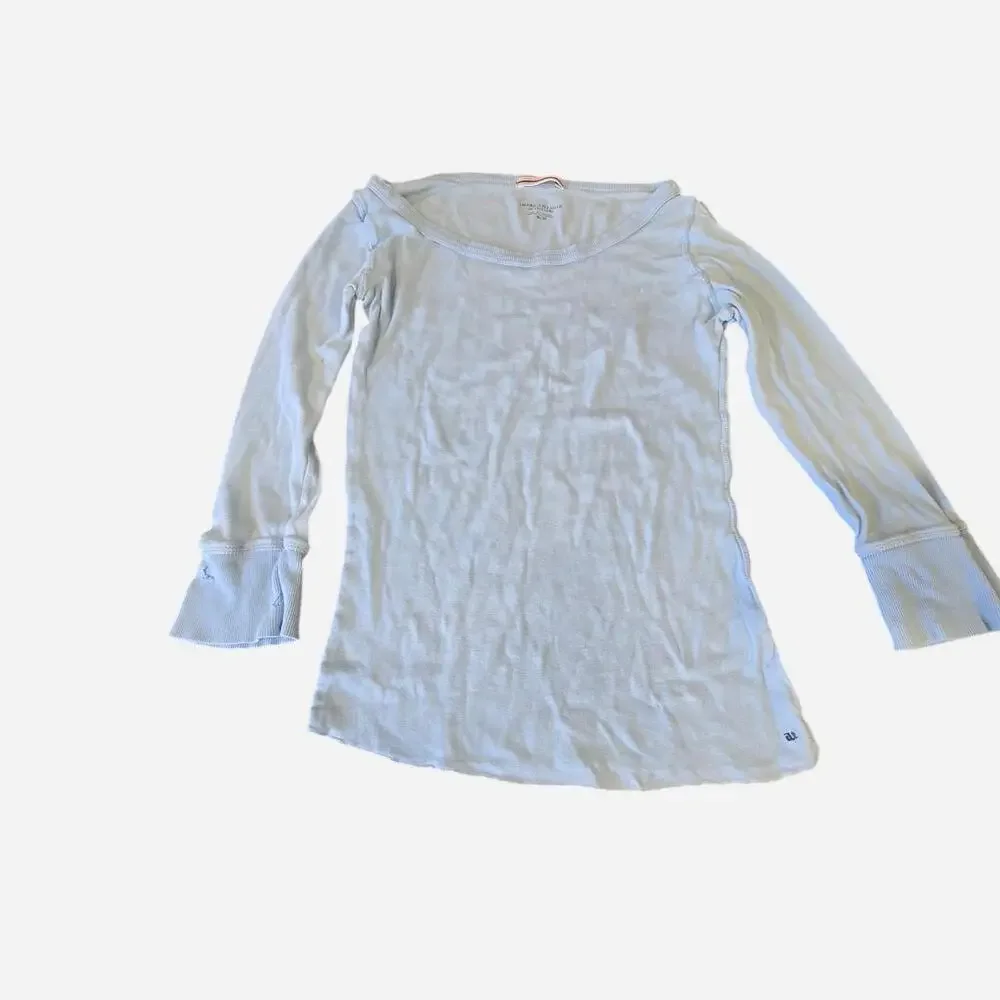 American Eagle Kid's blue T-shirts